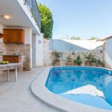 Relax Ferienhaus mit Pool und Spa in Marcana, in der Nähe von Pula, Istrien, Kroatien, Pula